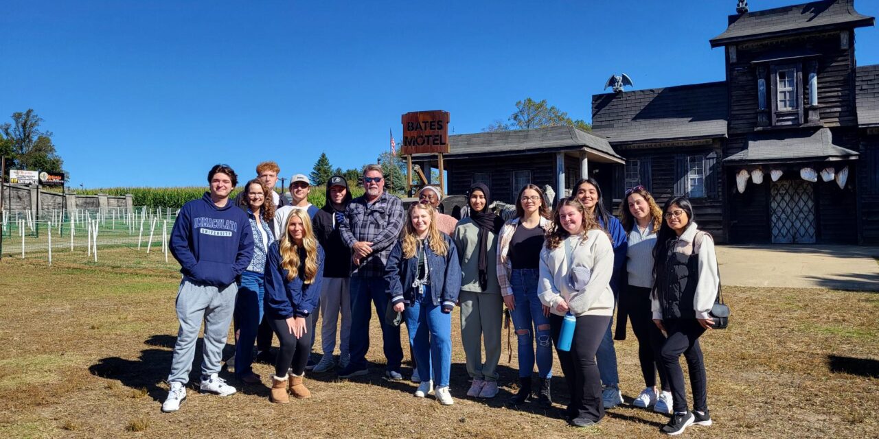 A Spooky and Sensational Trip to Bates Motel with the Business Club