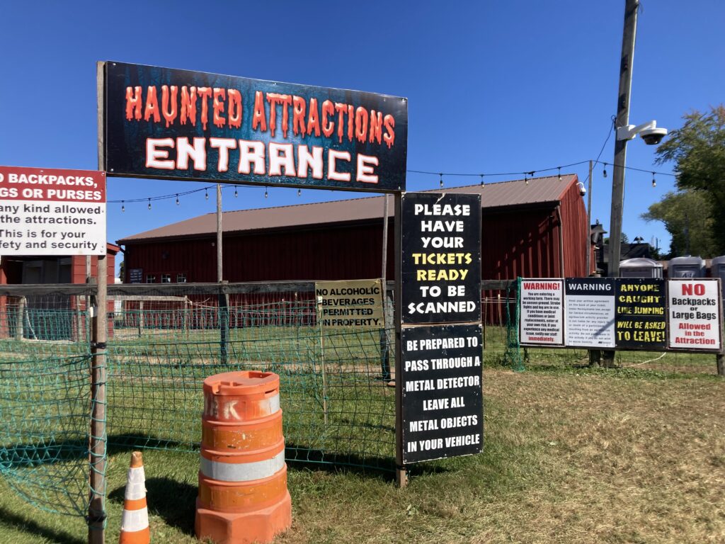 Exterior of Bates Motel Halloween Attraction